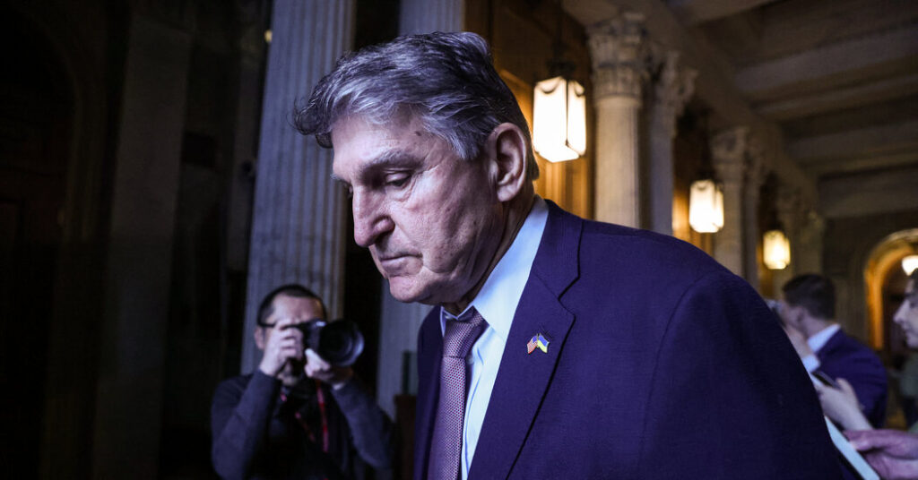 Manchin dit qu’il ne se présentera pas à la présidence, mettant fin aux spéculations sur une candidature indépendante.