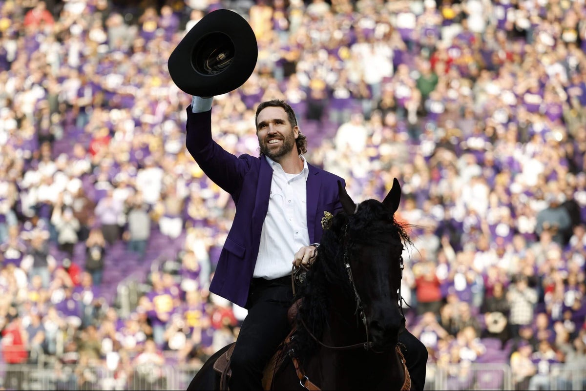 Jared Allen : Les Vikings du Minnesota visent une place aux Jeux olympiques de curling